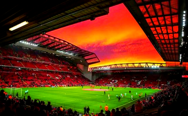 哀悼，比利时前国脚德伯克因脑出血离世，终年54岁（沉痛悼念：比利时前国脚德伯克因脑出血逝世，享年54岁）