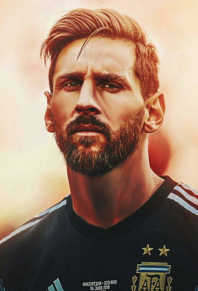 杨明洋：结局虽留遗憾，但这仍是一个无比精彩的赛季（杨明洋：收官留憾，赛季依旧精彩绝伦）