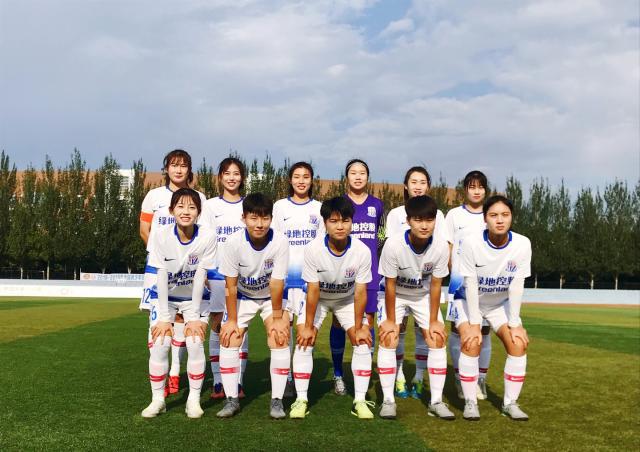 2025中超射手榜：法比奥金靴，卡扎和莱昂纳多分列二三名（2025中超射手榜揭晓：法比奥加冕金靴，卡扎与莱昂纳多分列二三位）