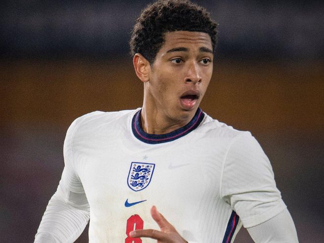 米体：弗拉霍维奇和加蒂今天分别在伦敦和里昂接受手术（米体：弗拉霍维奇与加蒂今日分别在伦敦与里昂完成手术）