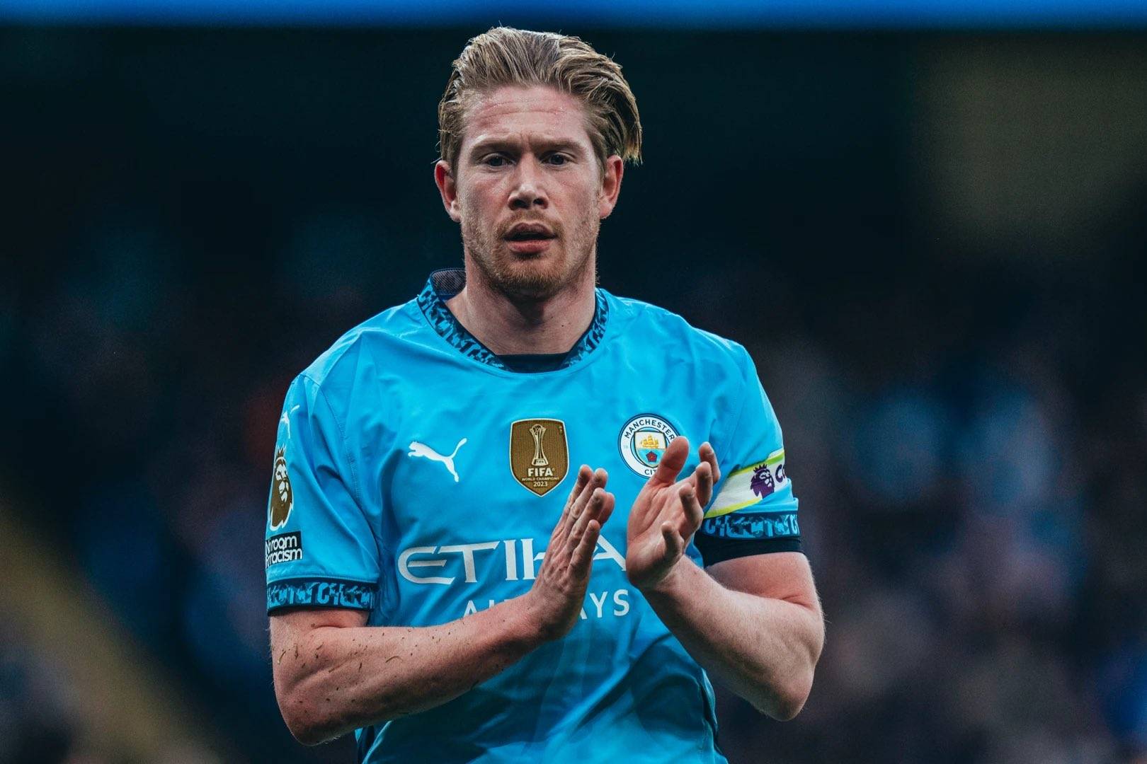 没有中锋的曼联打不出自己的上限，所以曼联的命运即将注定（中锋缺位让曼联难达上限，结局或已注定）