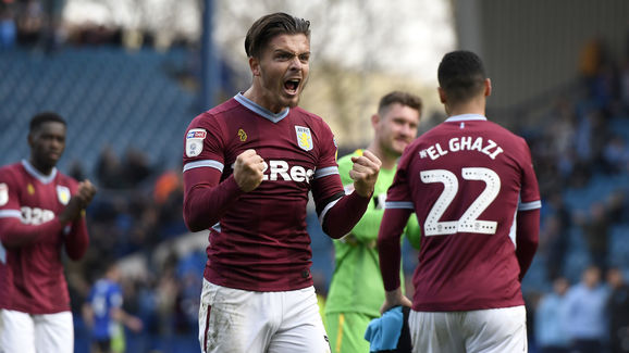 焦点战！山东男篮vs青岛男篮胜者将锁定晋级八强名额（生死对决：山东男篮与青岛男篮一战定八强席位）