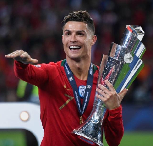 罗马诺：国米仍有意科内，但除非报价非同寻常否则罗马不卖（罗马诺：国米仍追科内，除非天价，罗马不放人）