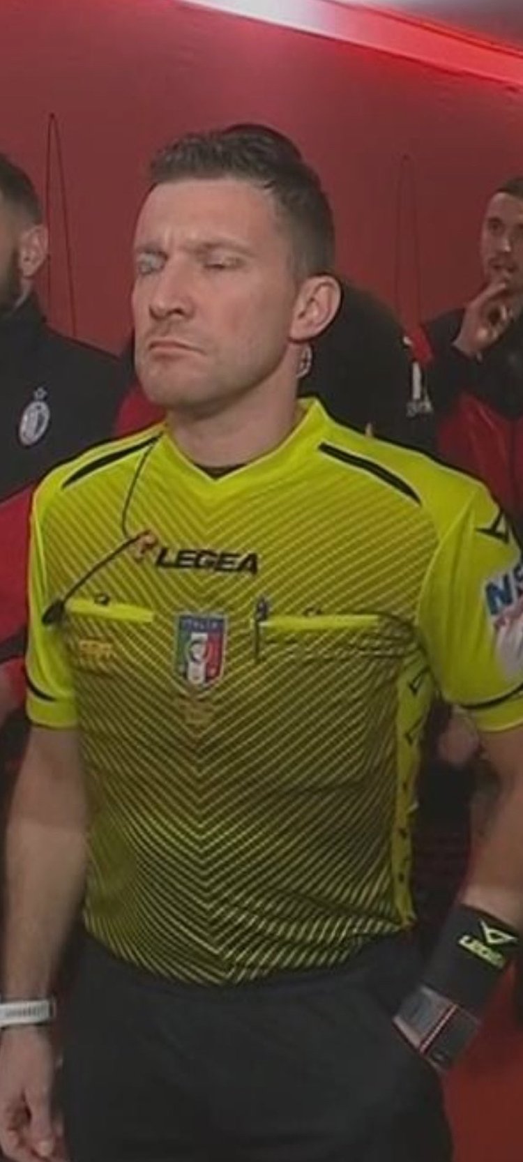 铜梁龙总经理：成绩和人才培养不矛盾，核心是在实战中成长（铜梁龙总经理：成绩与人才培养并行不悖，关键在实战中成长）