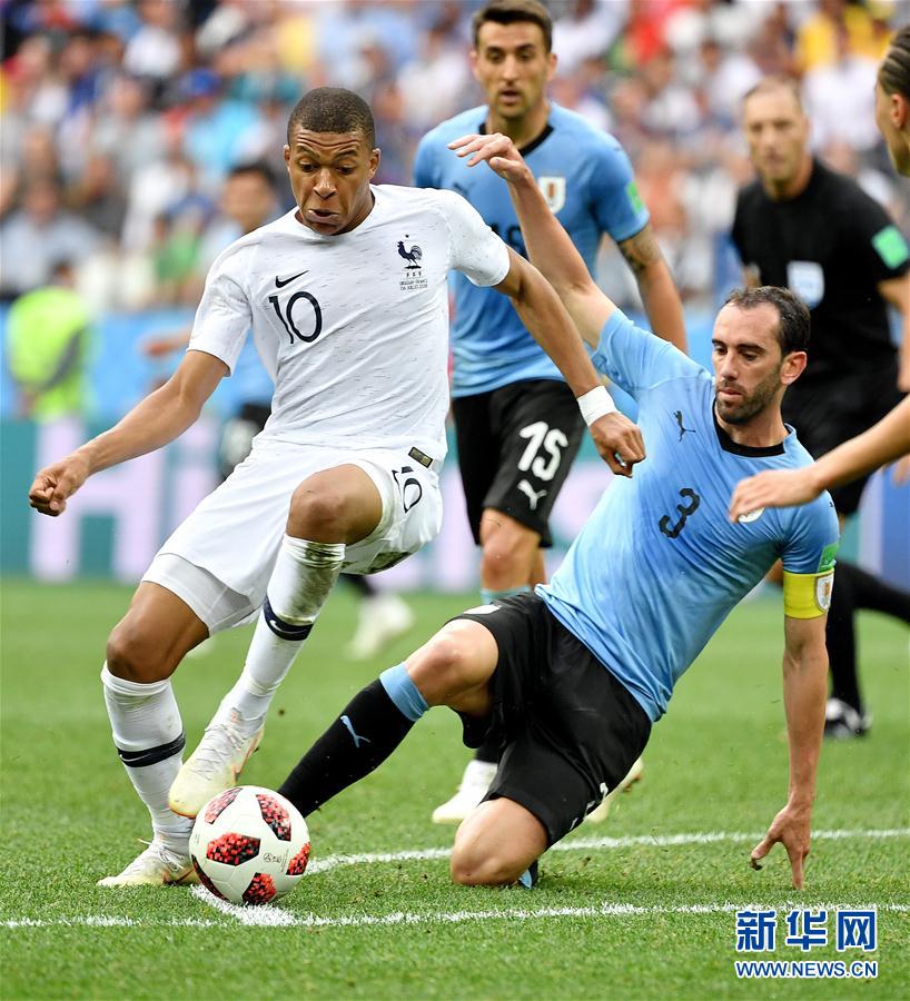 克罗斯获德国联邦十字勋章！告白皇马：伯纳乌永远是我的家（克罗斯荣膺德国联邦十字勋章，表白皇马：伯纳乌永远是我的家）