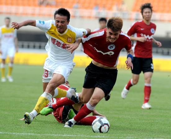 帕夫洛维奇：在此年龄段，我从未见过哪位队友像卡尔这么自信（帕夫洛维奇称：在这个年纪，卡尔是我见过最自信的队友）