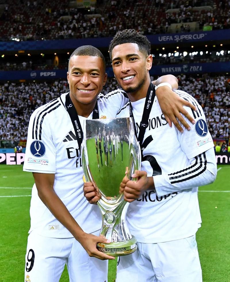 结束熊猫杯征程，U22国足队长刘浩帆：胜不骄，败不馁💪（熊猫杯谢幕，U22国足队长刘浩帆：不骄于胜，不馁于败💪）