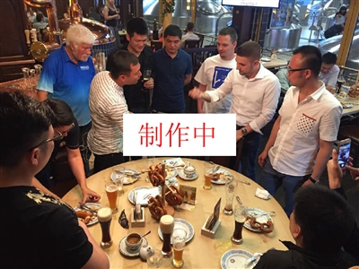 对抗中做